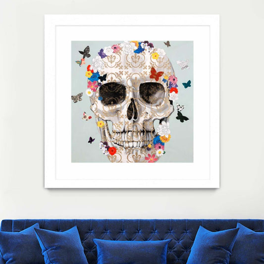 Party Favor Matted and Framed White 36x36 Wall Art|Œuvre d'art murale encadrée blanche et mate « Party Favor » 36 x 36