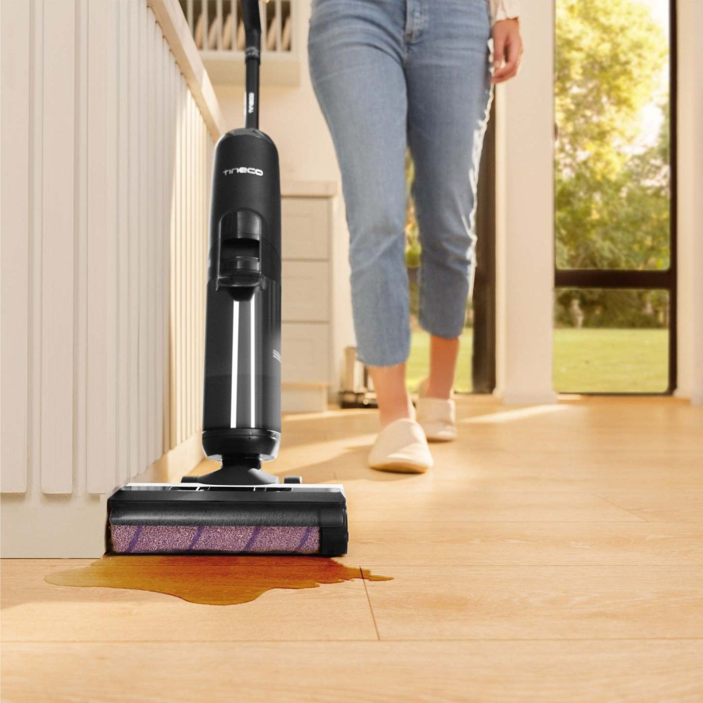 Aspirateur-balai et laveur de sol sans fil Tineco 5 Series Pet avec serpillère - FW104500US |