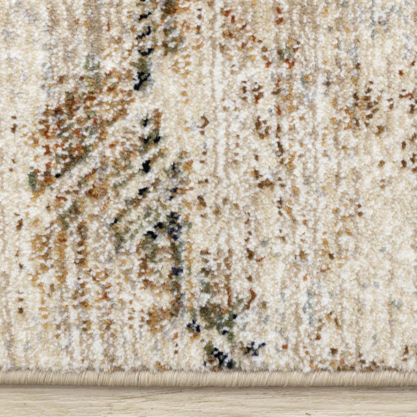 Sydney Beige Grey Cream Distressed Area Rug - 5'3 x 7'10|Carpette Sydney beige, grise et crème à motif vieilli - 5 pi 3 po x 7 pi 10 po