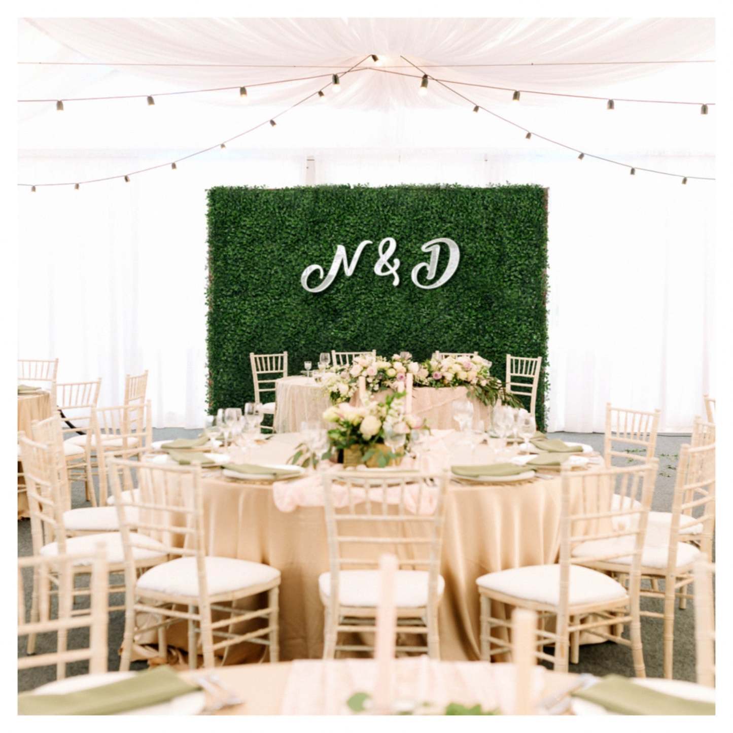 Panneau de feuillage 20 po x 20 po mélange de fougères artificielles 4 pièces | D10HDQ8M