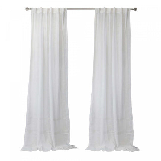 Habitat Alicante White Sheer Dual Header Curtain Panel - 52 x 108|Panneau de rideau transparent Alicante blanc à double têtes d'Habitat - 52 x 108