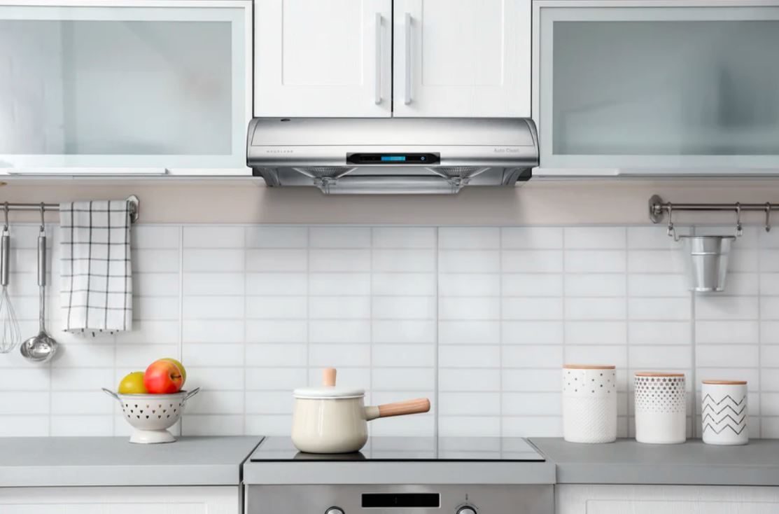 Hauslane 30 Under Cabinet Stainless Steel Range Hood - UC-C400SS-30|Hotte de cuisinière sous l'armoire Hauslane de 30 po en acier inoxydable - UC-C400SS-30