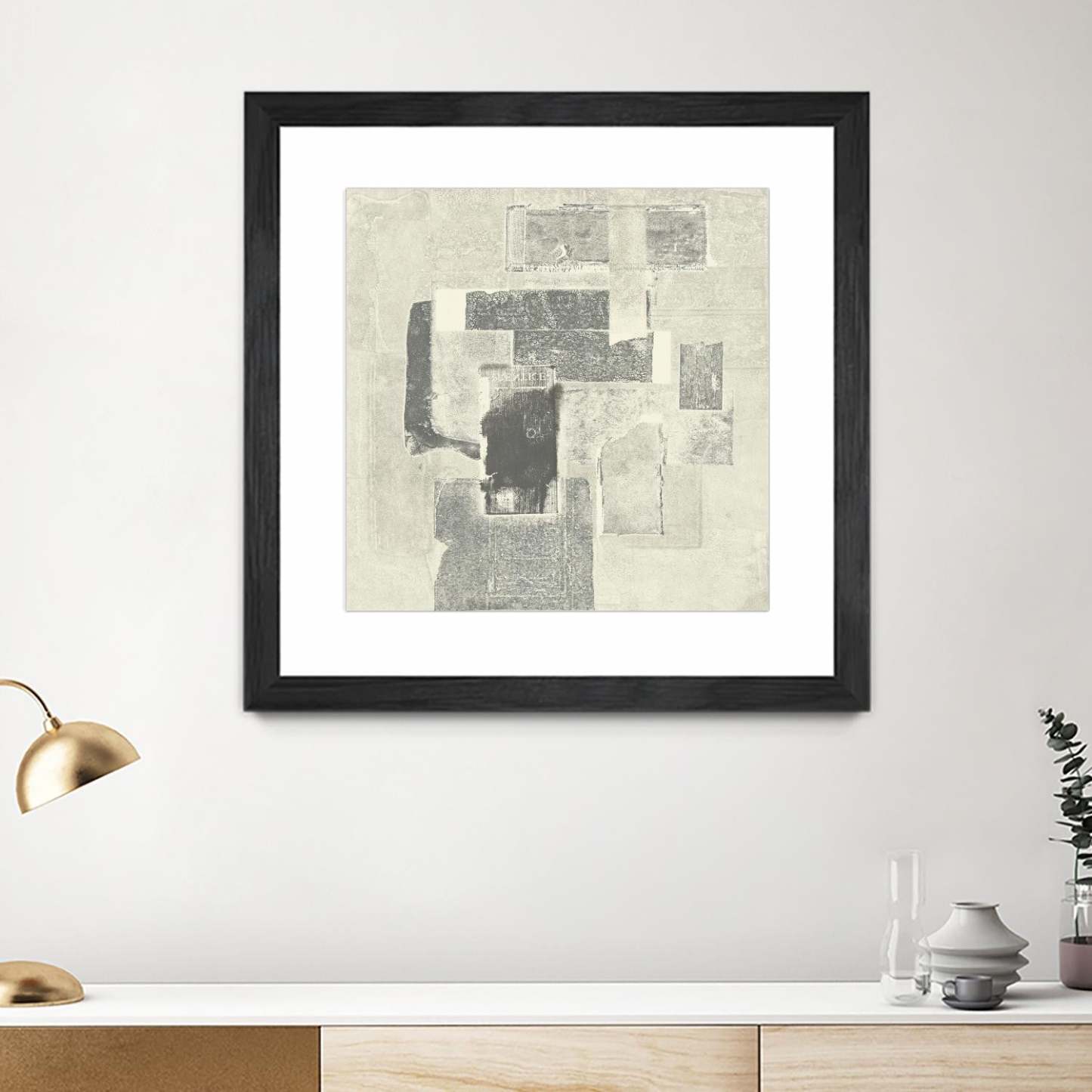 Camera Obscura Matted and Framed Black 30x30 Wall Art|Œuvre d'art murale encadrée noire et mate « Camera Obscura » 30 x 30