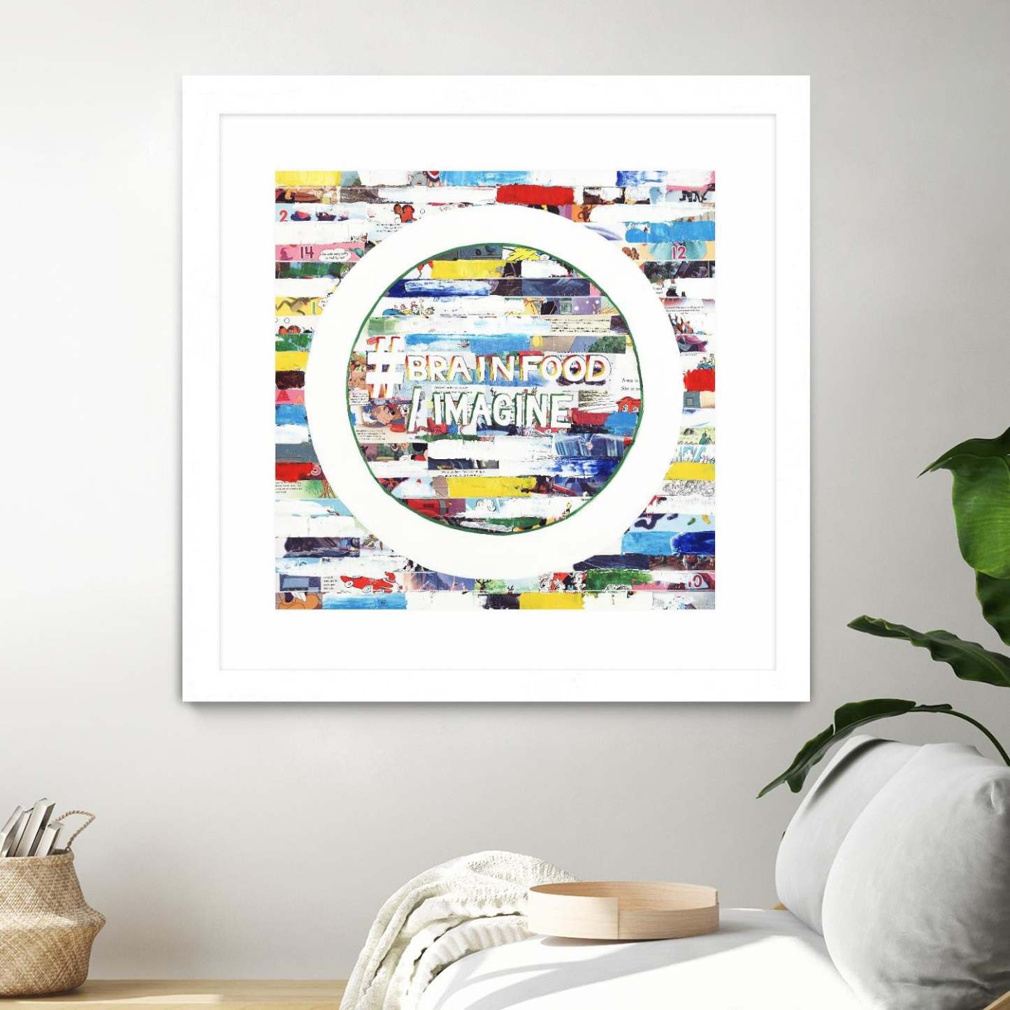 Smoke Circus Iv Matted and Framed White 36x36 Wall Art|Œuvre d'art murale encadrée blanche et mate « Smoke Circus Iv » 36 x 36