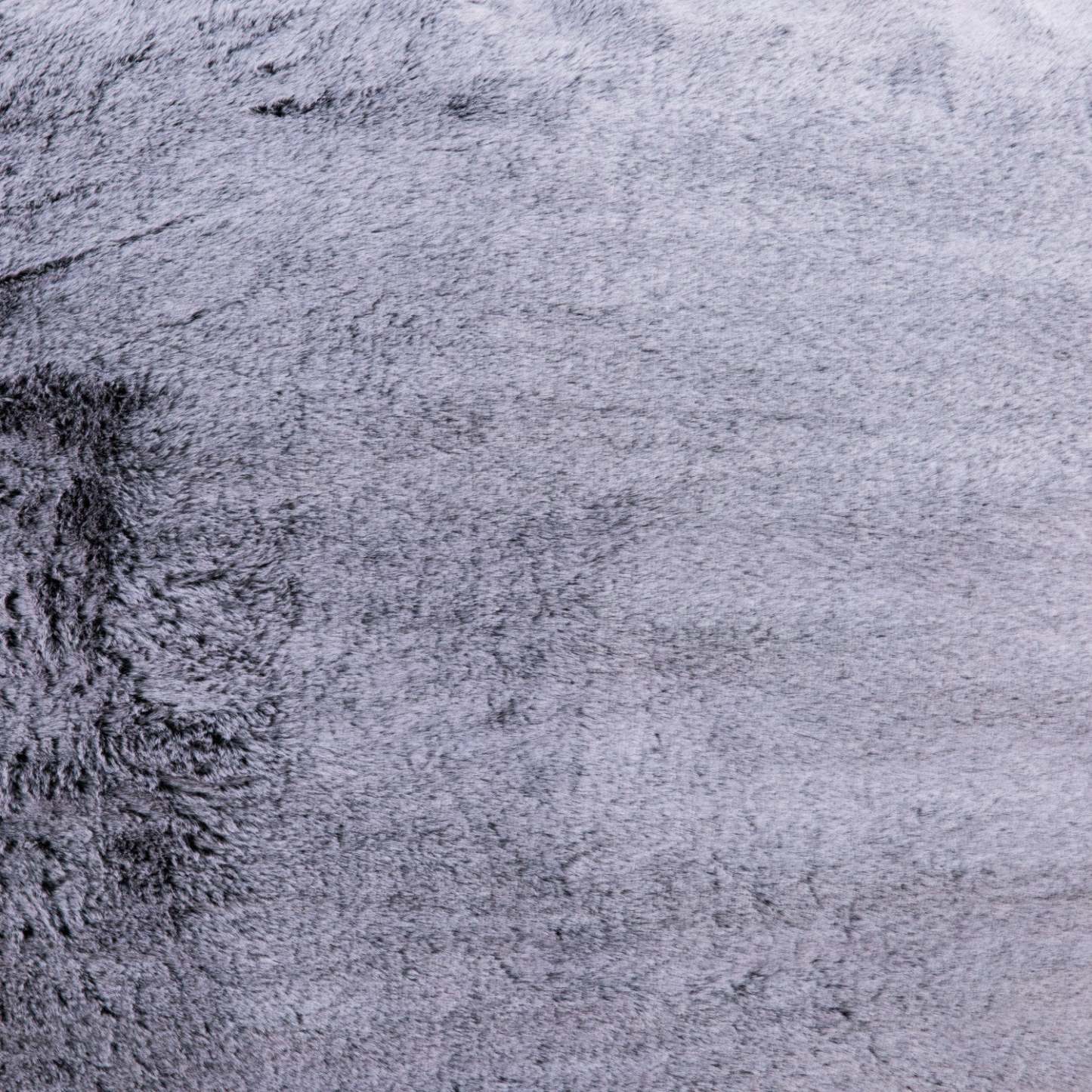 Sealy Bala Faux Fur High Density Foam Bean Bag Chair - Grey|Fauteuil poire Bala de Sealy en fausse fourrure avec mousse à haute densité - gris