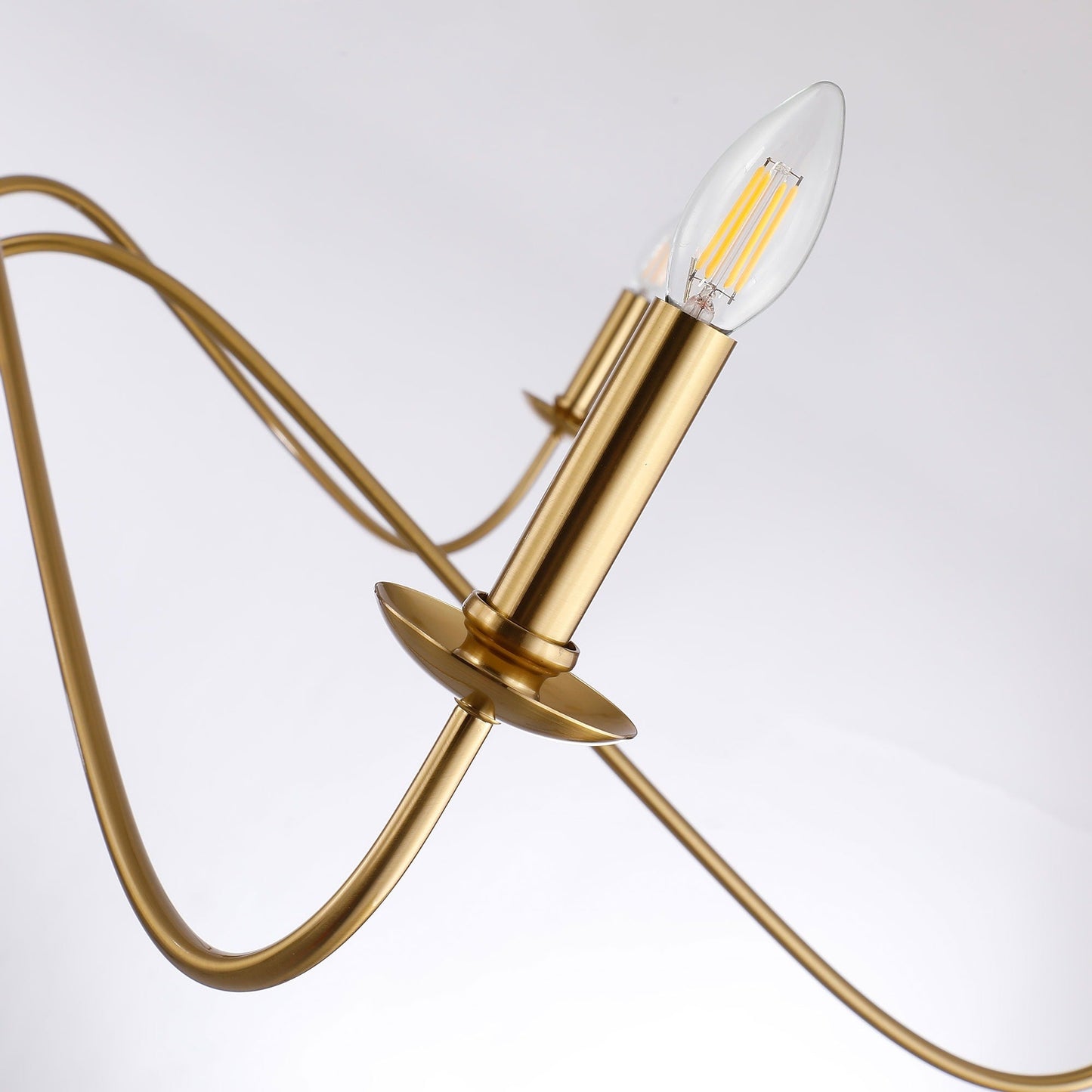 Lustre minimaliste à 6 lumières de 162,5 cm (64 pouces) en noir mat/or/chrome - Non disponible