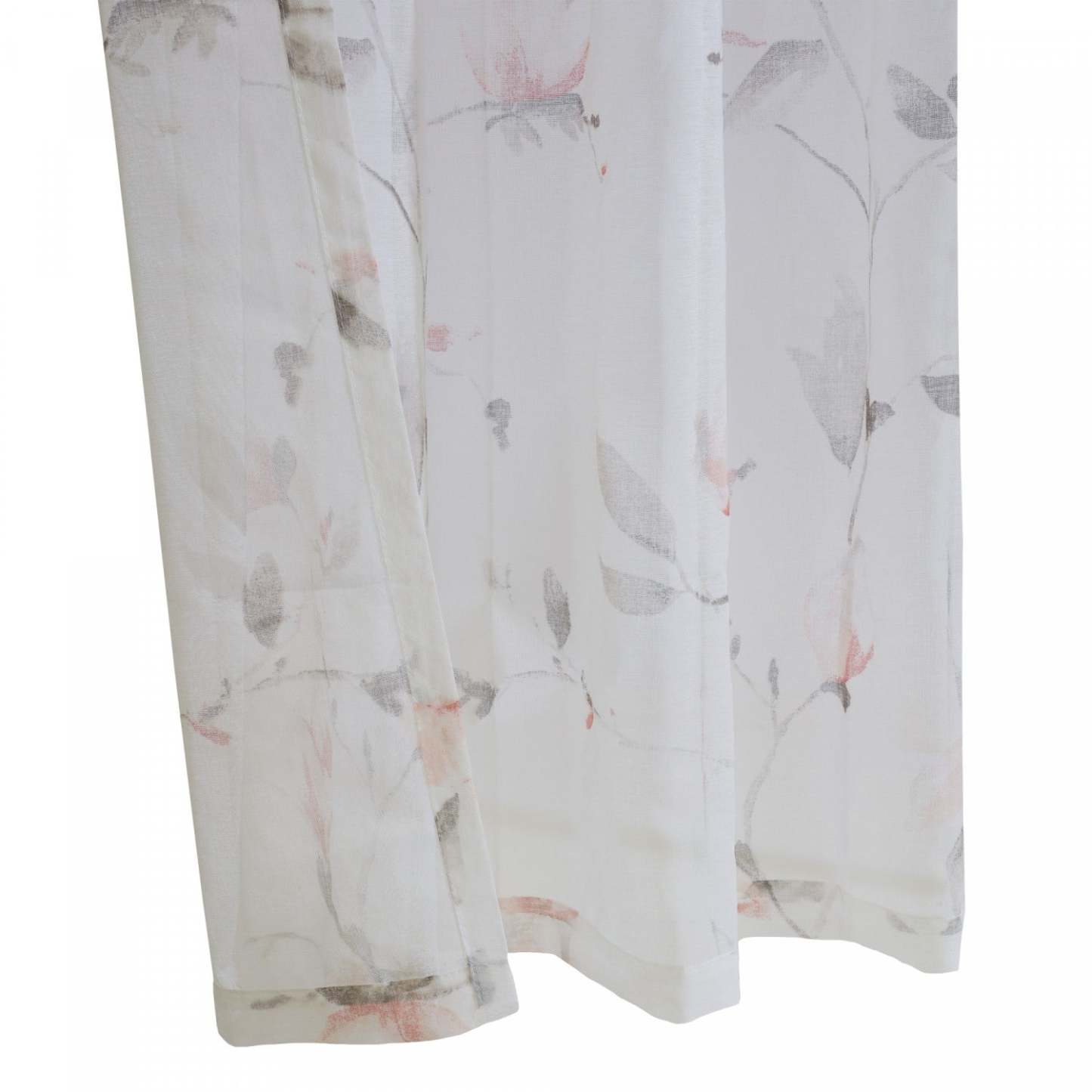 Habitat Symphony Coral Sheer Grommet Curtain Panel - 52 x 95|Panneau de rideau transparent à œillets Symphonie corail d'Habitat - 52 x 95