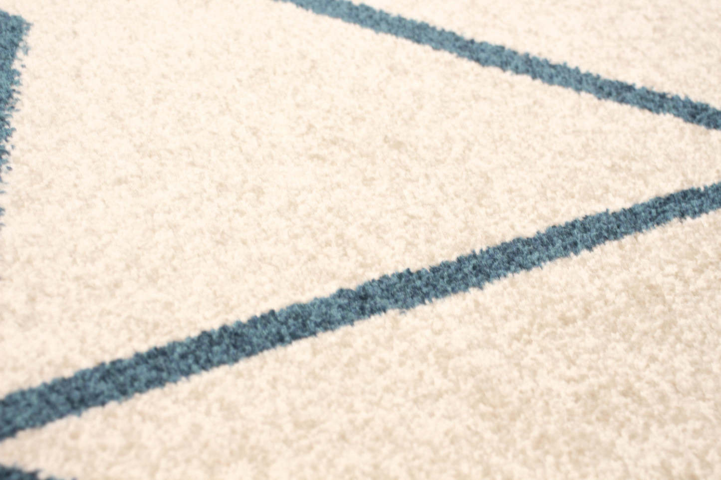 Tapis Anandi ivoire-bleu - 7'10 x 10'2|Carpette Anandi ivoire-bleu - 7 pi 10 pox 10 pi 2 po| D2A9N9Q5