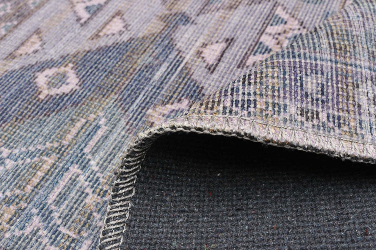 Carpette Samia grise 7 pi 10 po x 10 pi 0 po