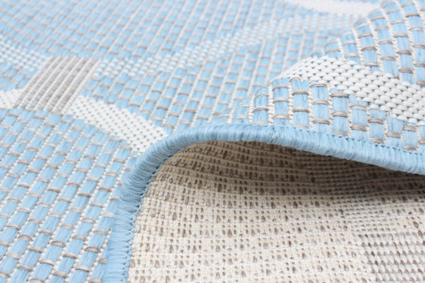 Tapis Neisha Abstract bleu clair 201,8 x 290,9 cm | D86FPGR7