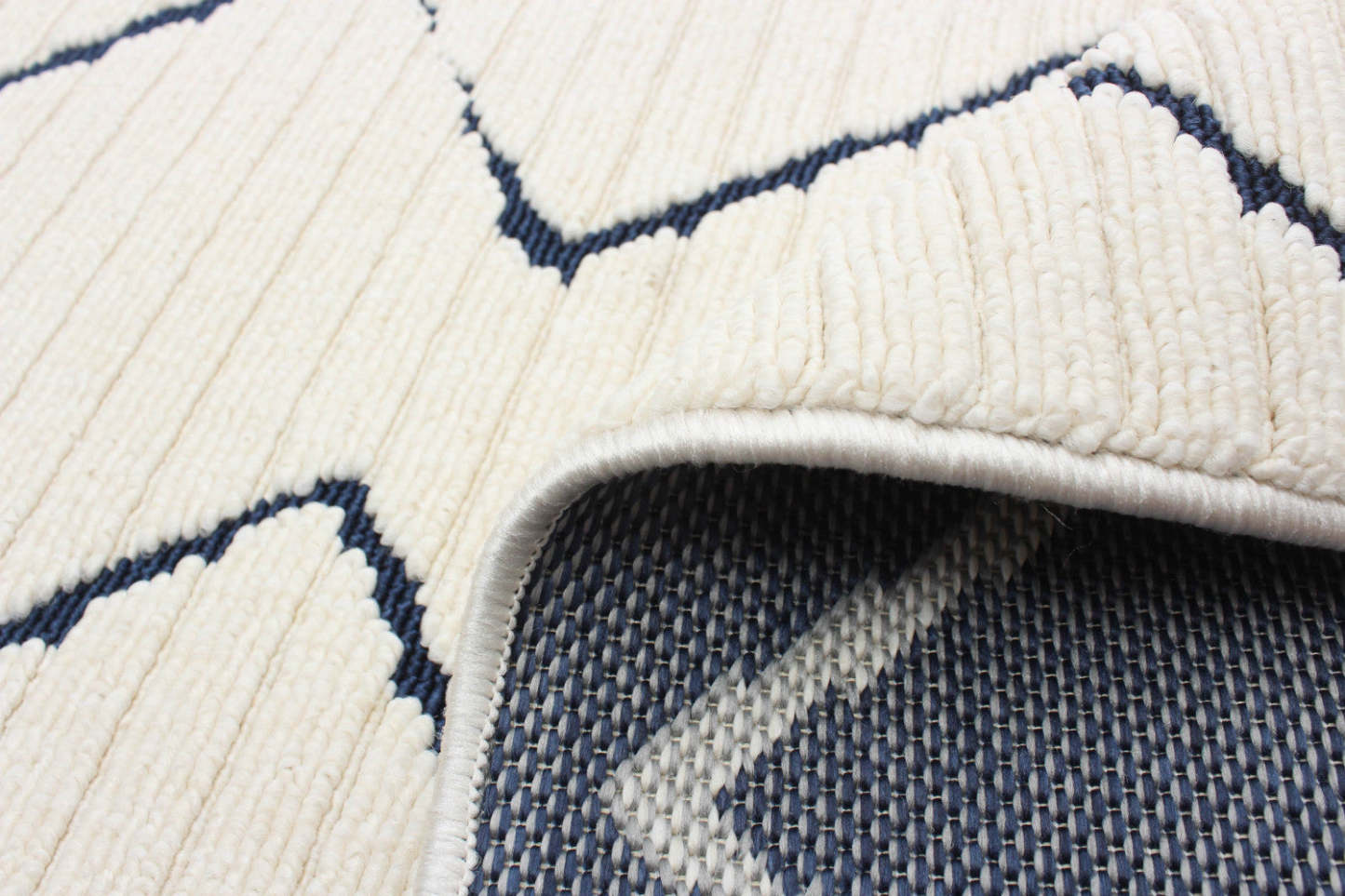 Tapis Kimi Bleu-Ivoire 2'8 x 4'11|Carpette Kimi bleueivoire 2 pi 8 po x 4 pi 11 po|D86FDJ64