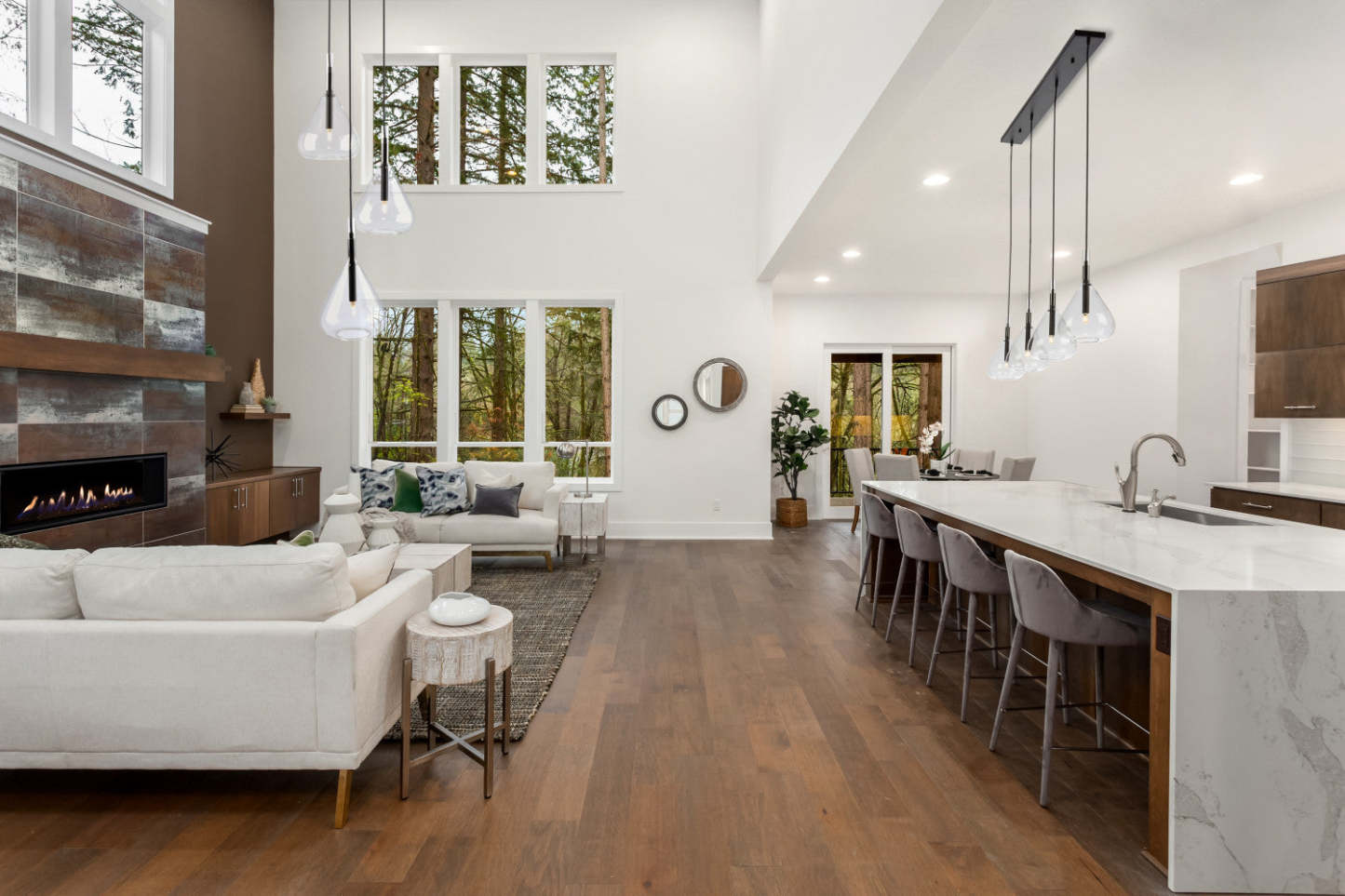 Plafonnier Conic 4 Lumières Noir|Luminaire suspendu Conic noir à 4 ampoules|D06HYYA6