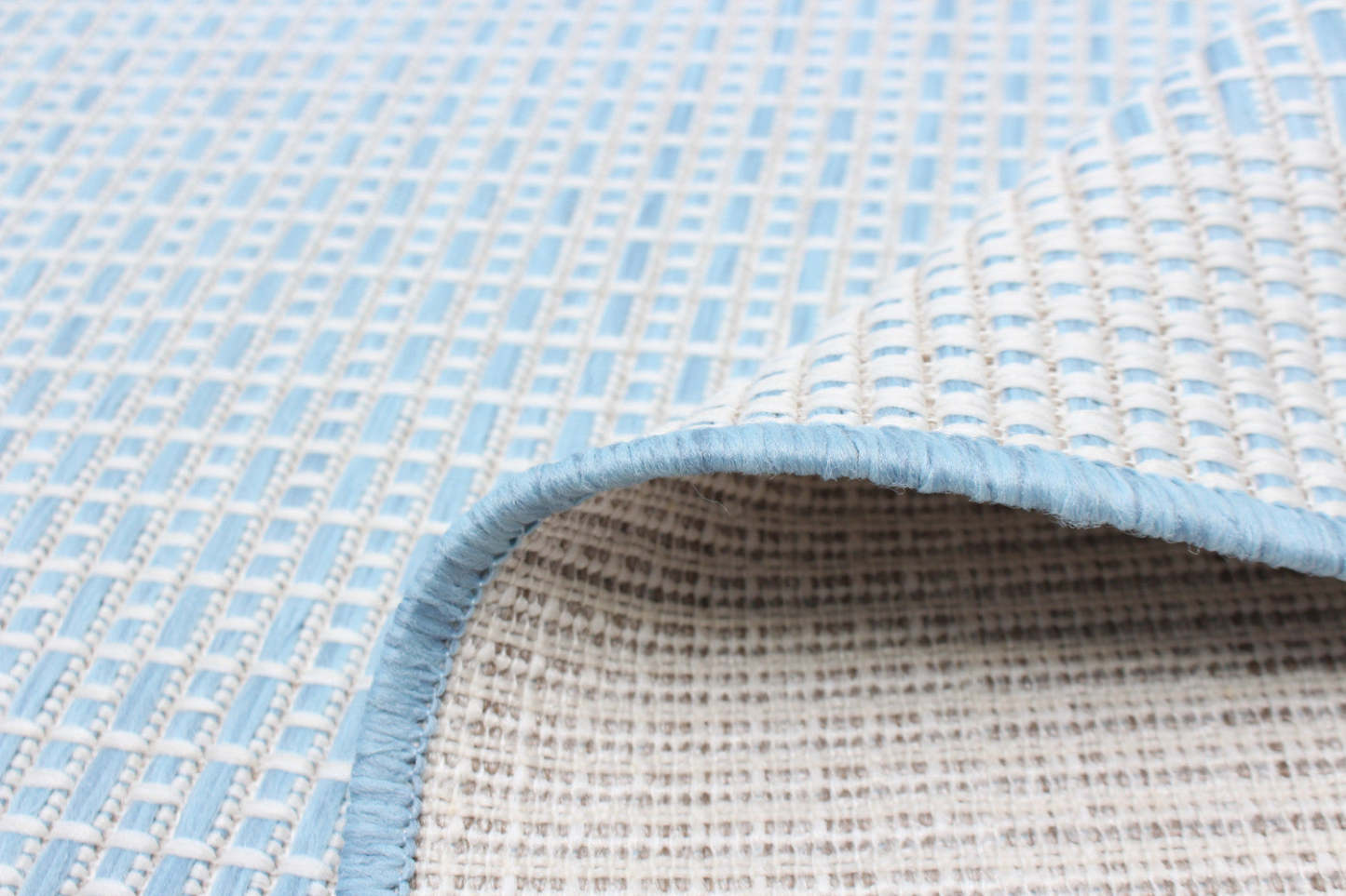 Tapis Neisha Classic bleu clair 201,8 x 290,9 cm | D86FDL4O