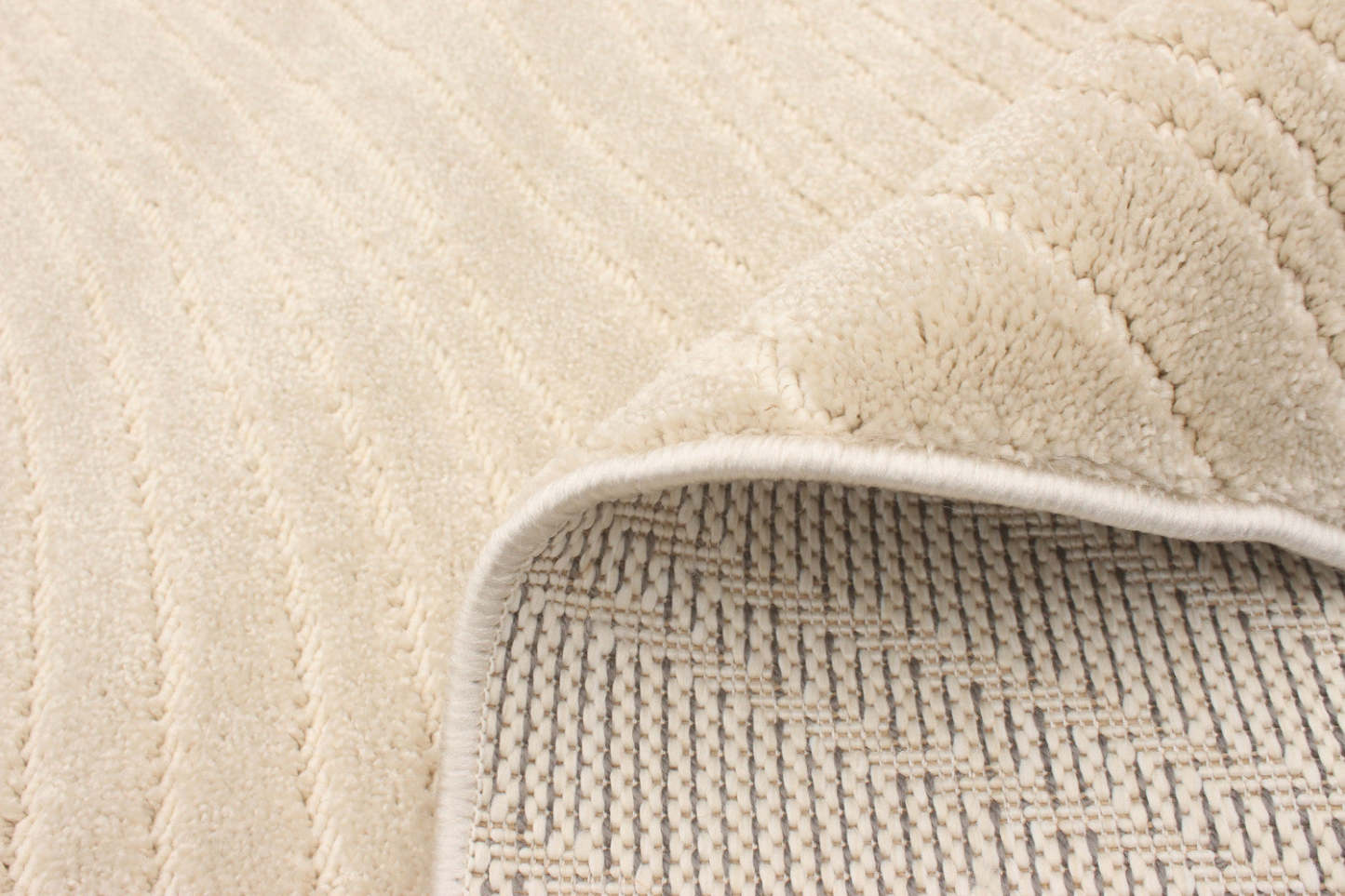 Lane Ivory 3'11 x 5'7 Area Rug|Carpette Lane ivoire 3 pi 11 po x 5 pi 7 po|D86F2BVA