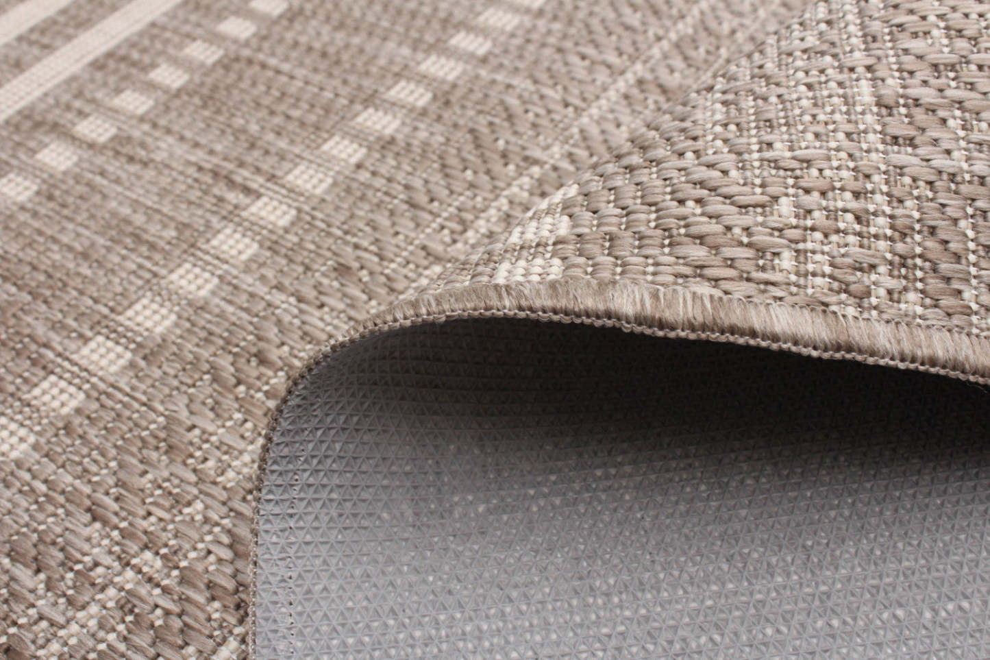 Tapis Wileen Taupe - 4'4 X 6'5 |Carpette Wileen taupe - 4 pi 4 po x 6 pi 5 po