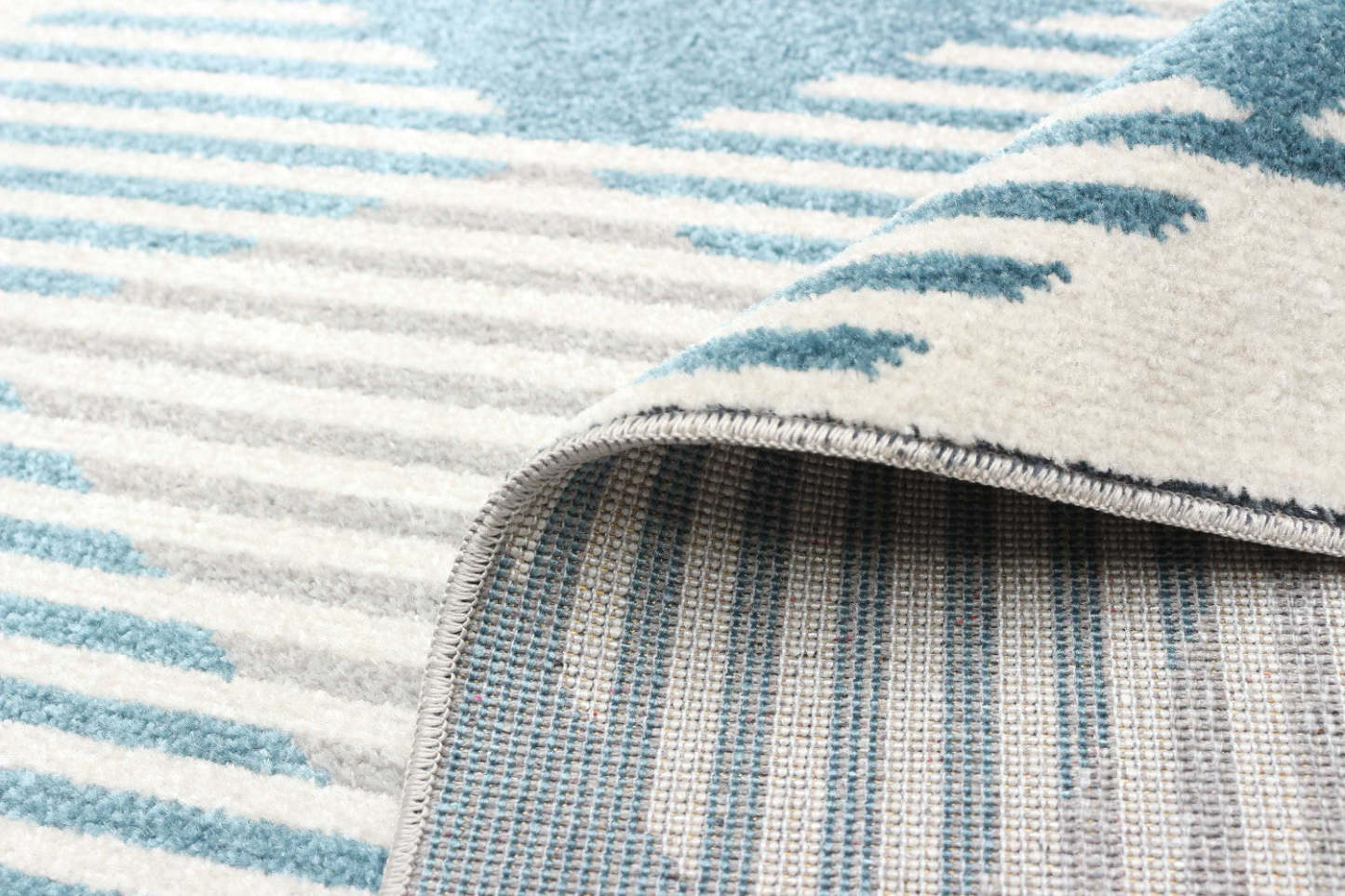 Kors Grey Machine Washable Area Rug - 5'0 x 7'0|Carpette Kors grise lavable à la machine - 5'0 x 7'0|D86FF8RE