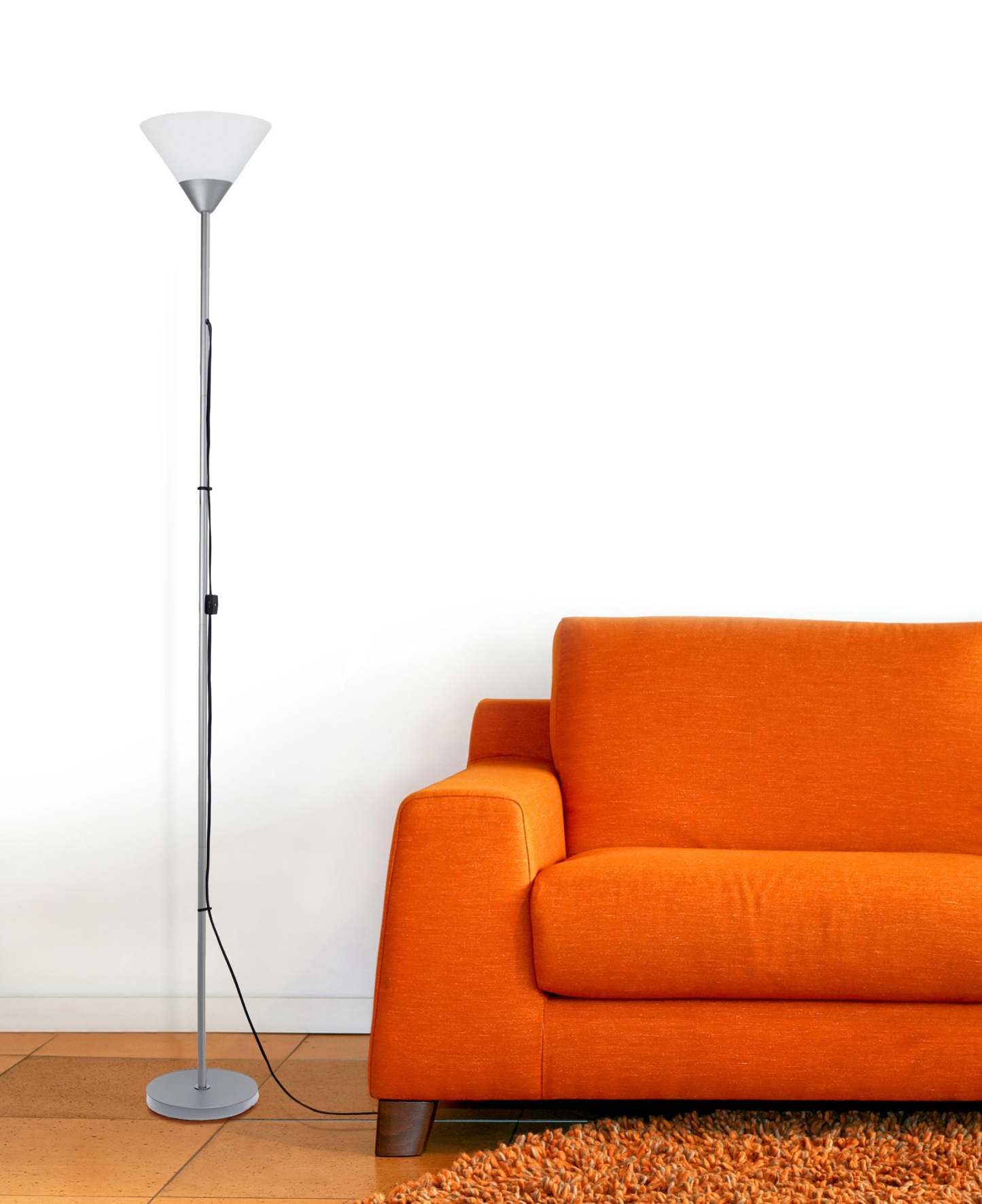 Simple Designs 1 Light Stick Torchiere Lampadaire|Lampe à pied torchère Simple Designs à 1 ampoule avec pied haché|D21AWCYF