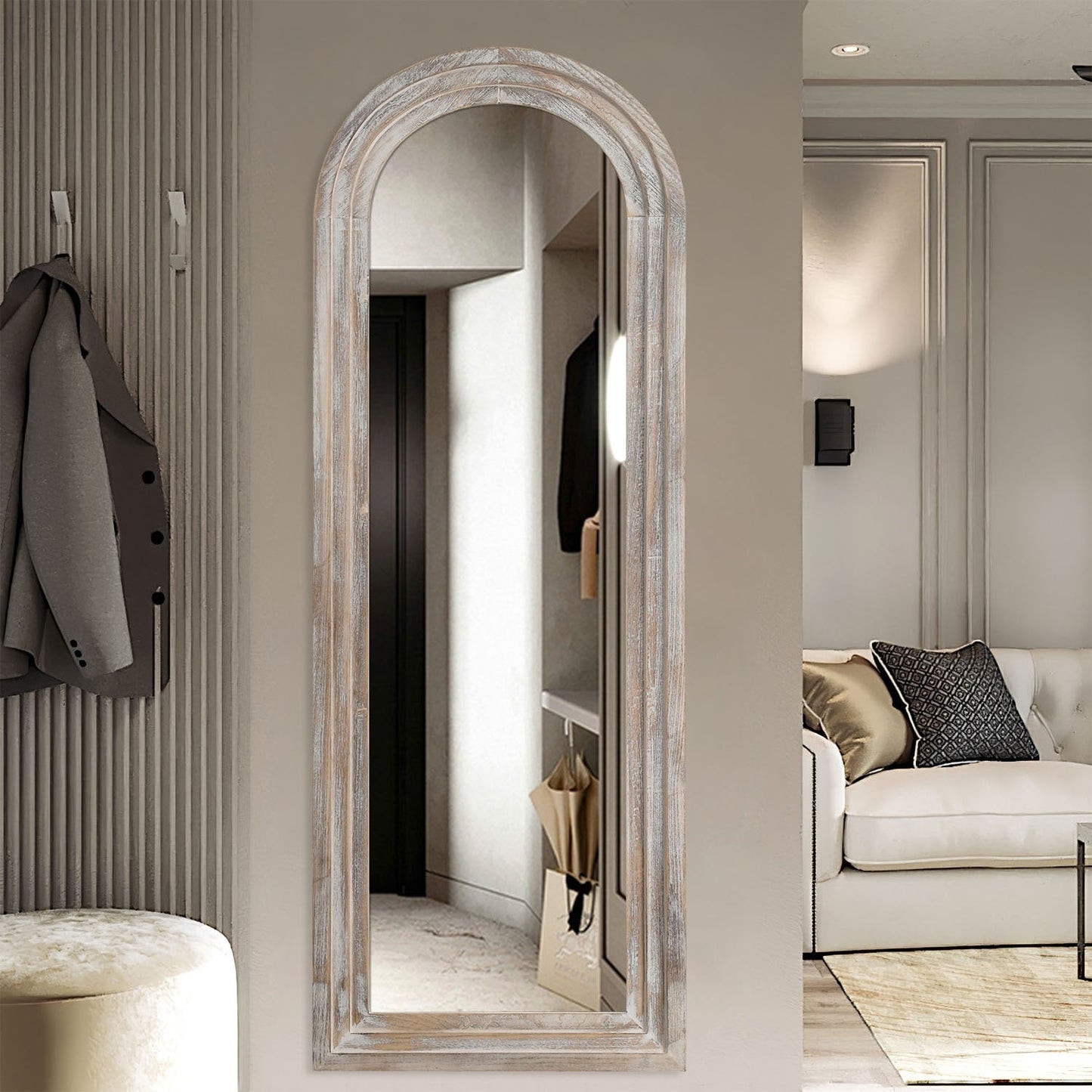 Miroir sur pied pleine longueur Dovelina rustique en bois vieilli arqué