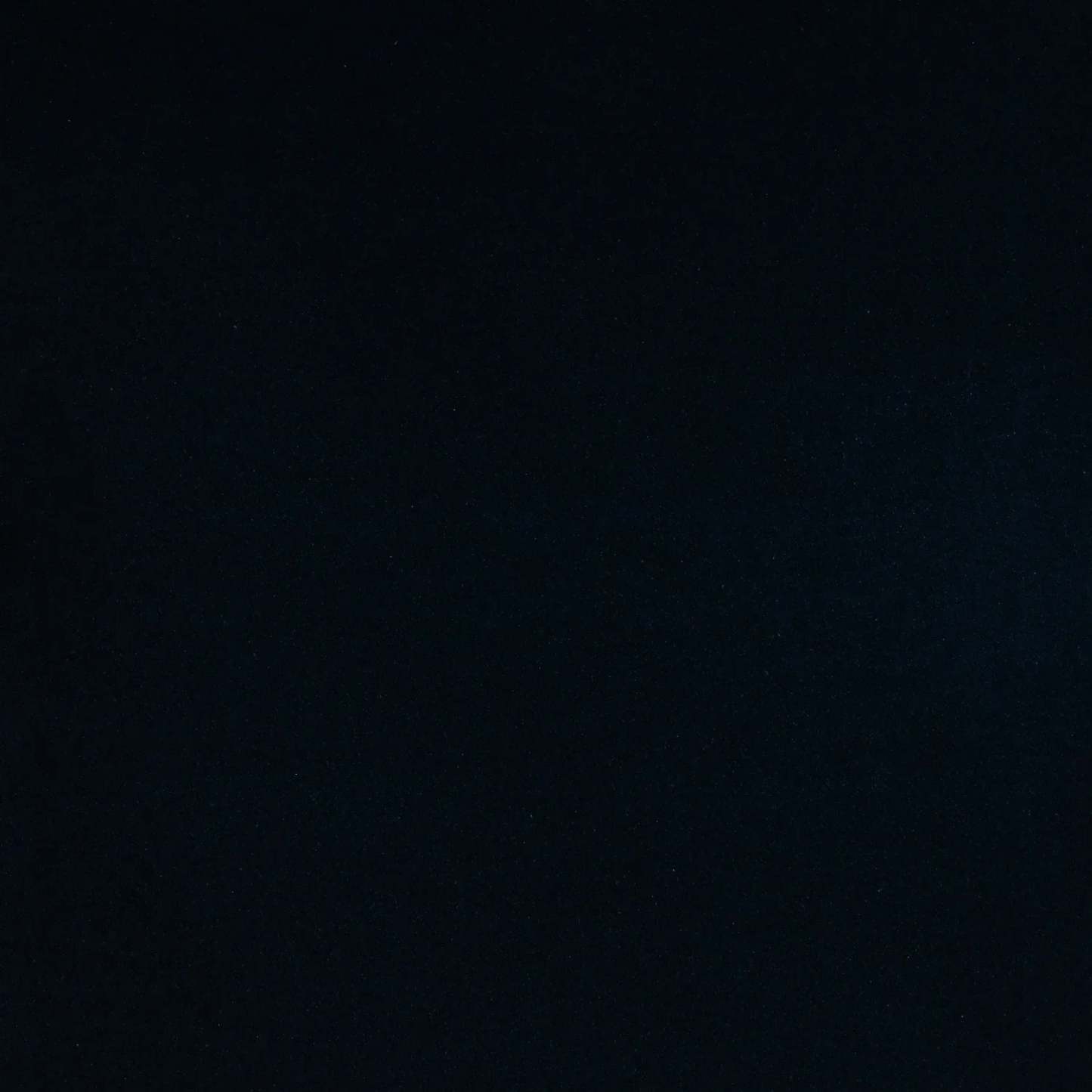 Fauteuil d’appoint club Sofa Lab personnalisable en tissu de velours de 29 po avec pattes en bois - bleu royal | Fauteuil d’appoint club Sofa Lab de 29 po fabriqué au Canada en tissu de velours avec pattes en bois - bleu royal | CLUB3188