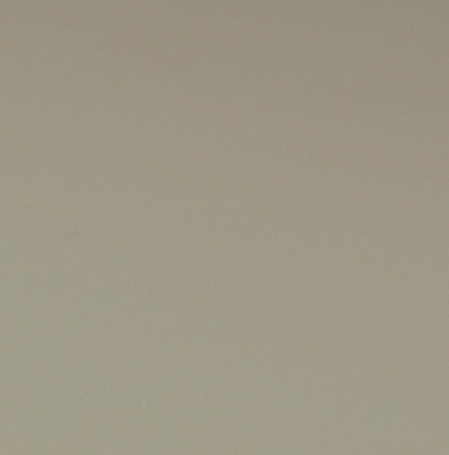 Armoire d'appoint Clary 31,5 avec portes en verre - Gris|Armoire décorative Clary de 31,5 po avec portes en verre - grise