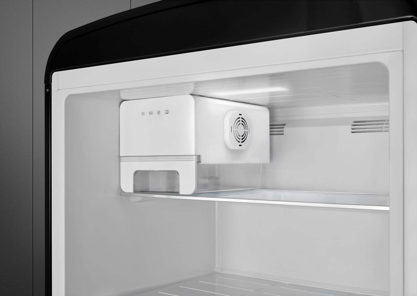 Smeg 19,28 pi3 Réfrigérateur rétro à congélateur supérieur - FAB50URBL3