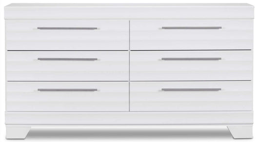 Commode à 6 tiroirs pour chambre Olivia, 61,3 L x 32,8 H, fabriquée au Canada - Blanc | Commode Olivia de 61,3 po (L) x 32,8 po (H) à 6 tiroirs pour la chambre à coucher, fabriquée au Canada - blanche