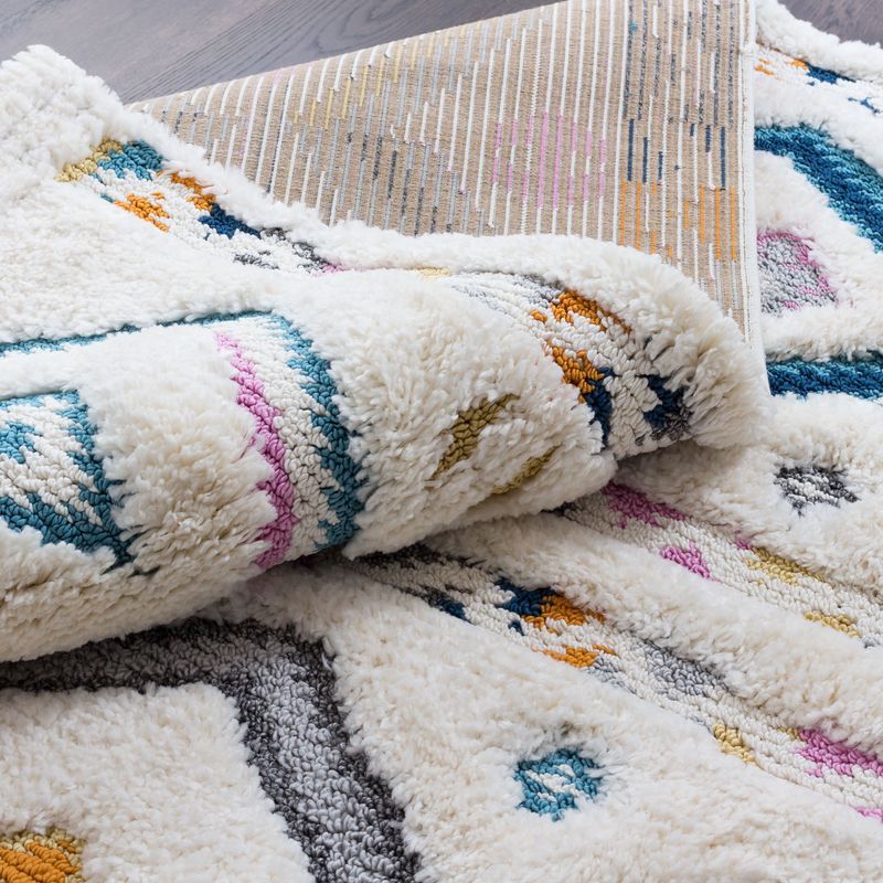 Lola Chevron 3x5 Area Rug|Carpette Lola à motifs de chevrons 3 x 5|D80GSVN5