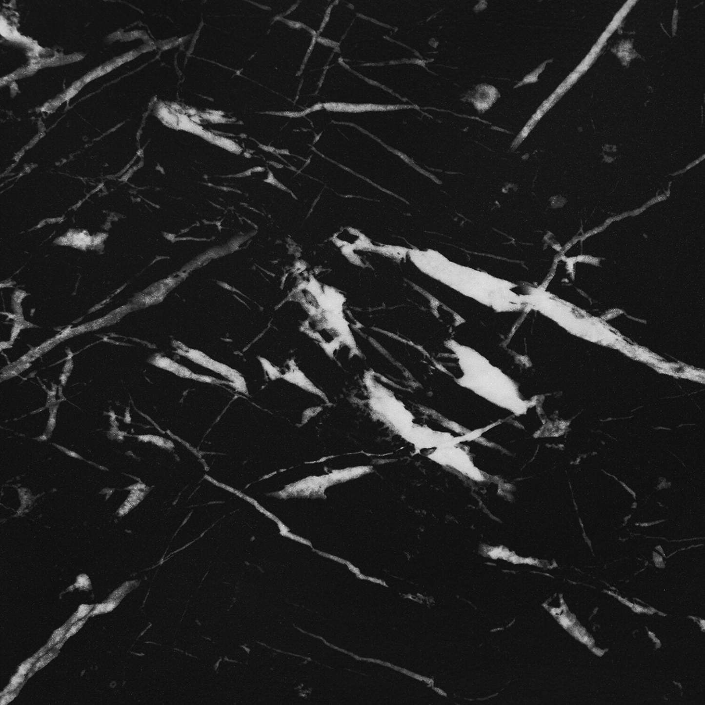 Bureau Butler 47.25 à 2 tiroirs - Aspect marbre noir|Bureau Butler de 47,25 po à 2 tiroirs - aspect marbre noir