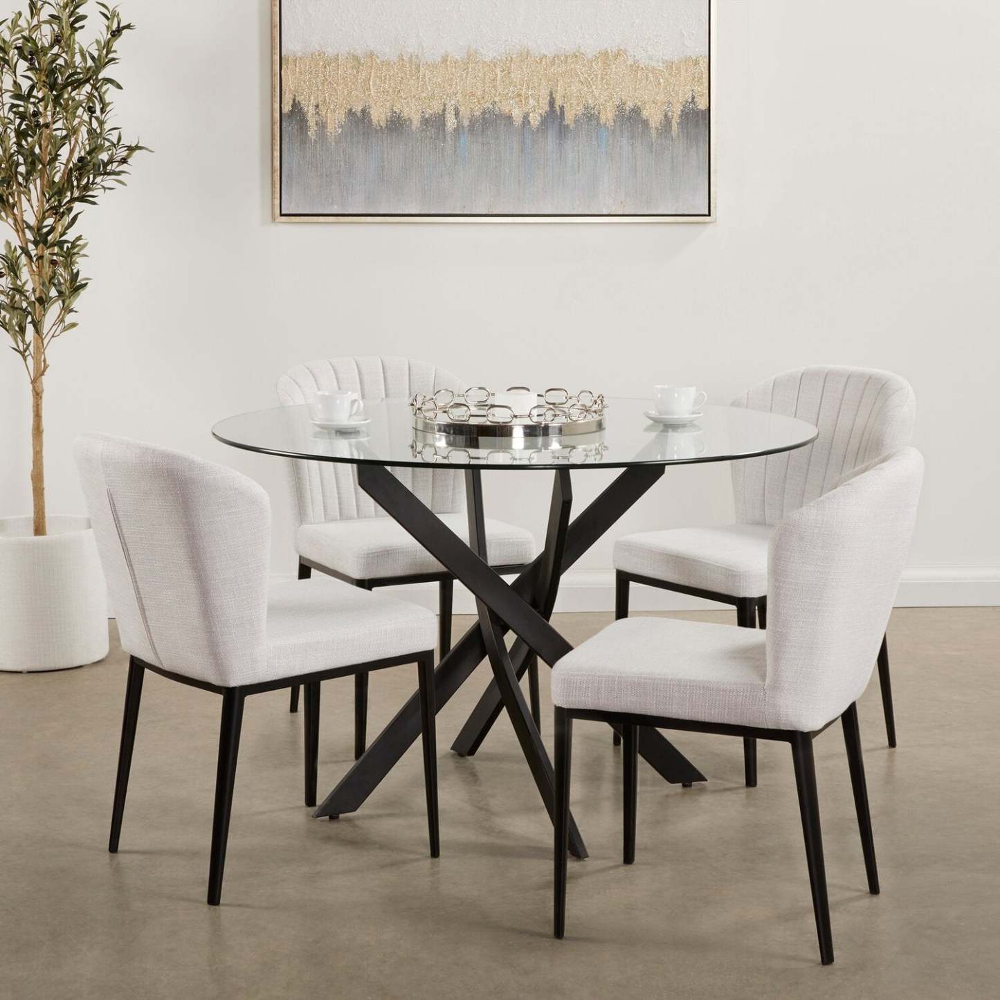 Zoe Dining Table with Glass Top, Metal Geometric Base, 47W Round - Black | Table de salle à manger ronde Zoe de 47 po (L) avec dessus en verre et base géométrique en métal - noire