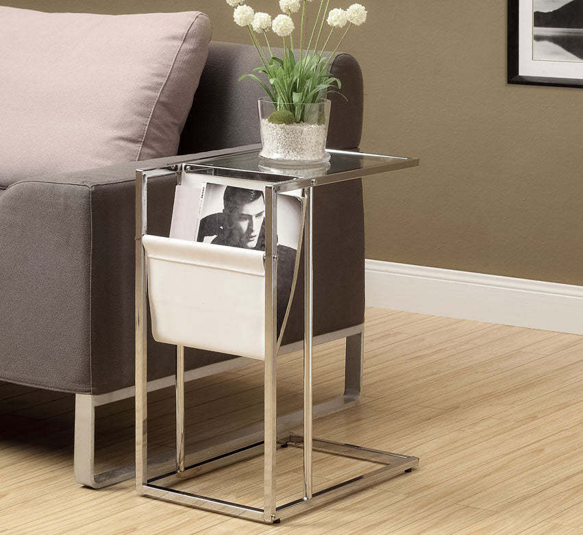 Table d'appoint Durham 19 en forme de C avec plateau en verre - Chrome|Table d'appoint Durham de 19 po en forme de C avec dessus en verre - chrome