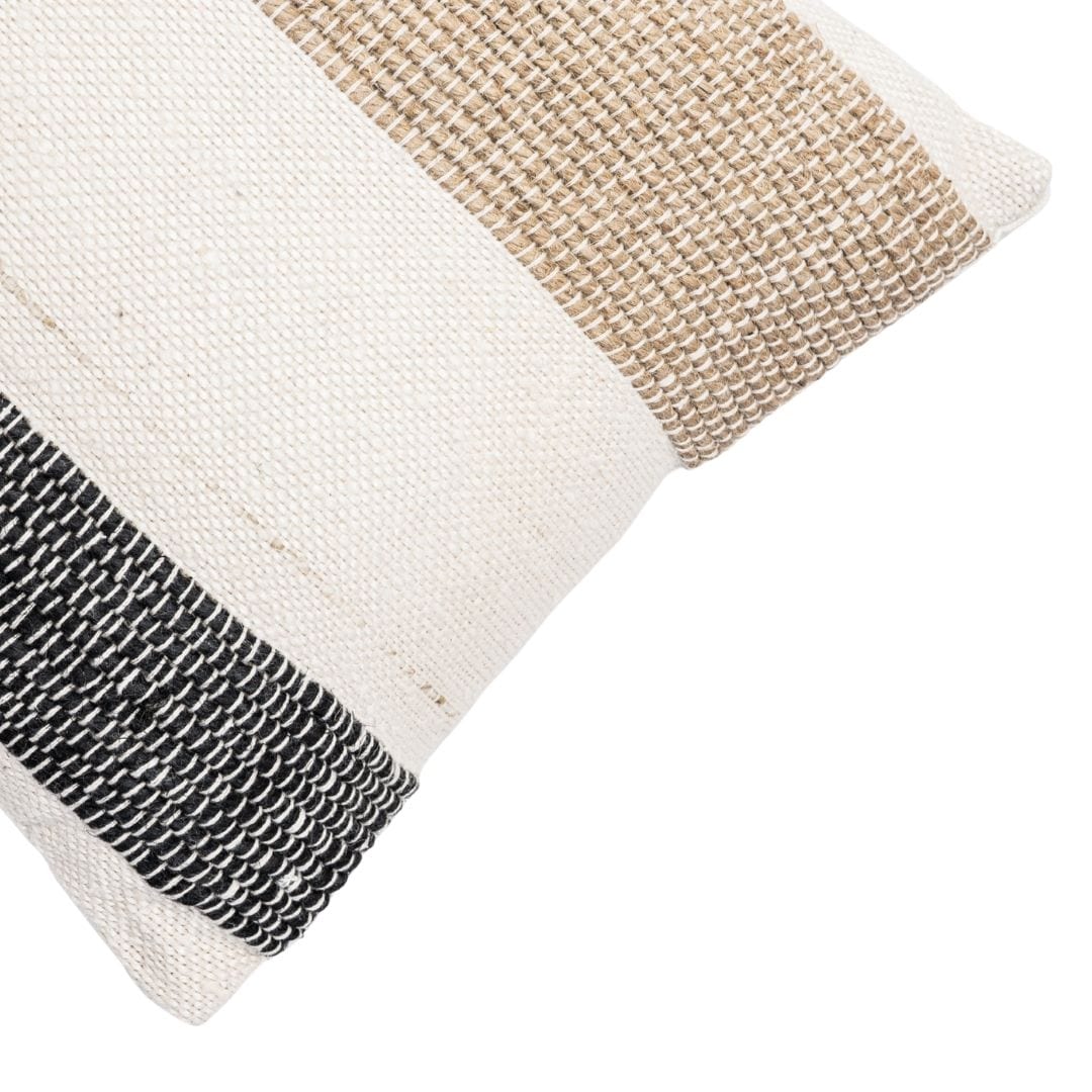 Coussin rectangulaire Amaira à rayures horizontales