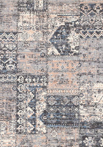 Florence Patchwork Indoor Area Rug - 4'7 x 6'7|Tapis d'intérieur Florence à motif patchwork - 4 pi 7 po x 6 pi 7 po
