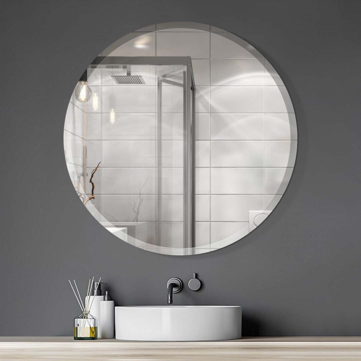 Arcus 36 X 36 Round Frameless Beveled Edge Mirror|Miroir rond Arcus 36 po x 36 po sans cadre avec bordure biseautée