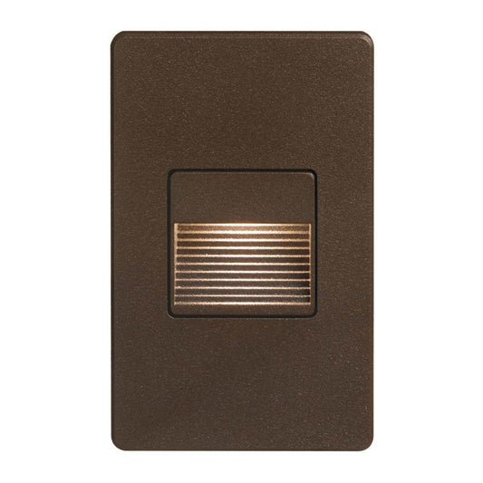 Dainolite Bella LED Step/Wall Light 3.3w Bronze|Lampe d'escalier et murale Bella de Dainolite avec finition bronze et ampoule à DEL de 3,3 W