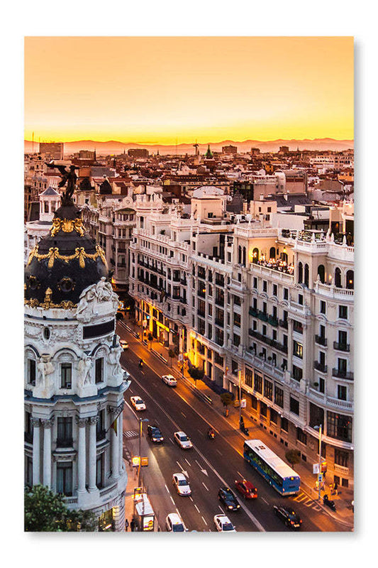 Panoramic View Of Gran Via 28x42 Wall Art Frame And Fabric Panel| Panoramic View Of Gran Via 28 po x 42 po : Cadre d'art mural et panneau de tissu|D44GKTM8