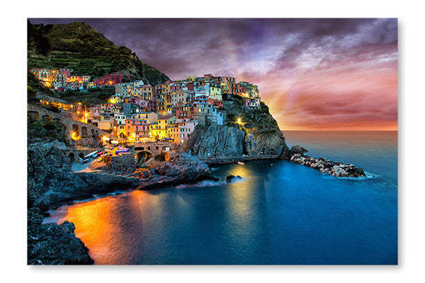 Manarola Village On The Cinque Terre Coast 24 po x 36 po : Cadre d'art mural et panneau de tissu|D44GYLS7