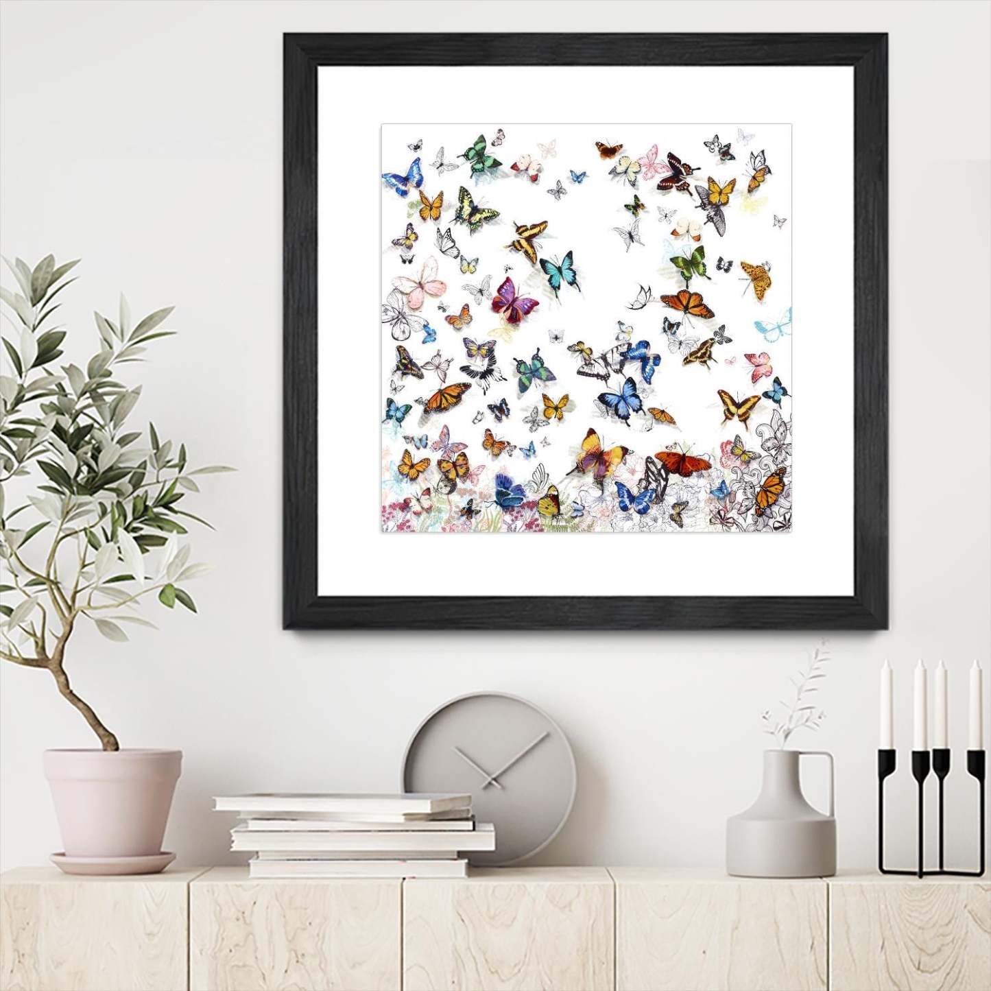 Papillon Matted and Framed Black 36x36 Wall Art|Œuvre d'art murale encadrée noire et mate « Papillon » 36 x 36