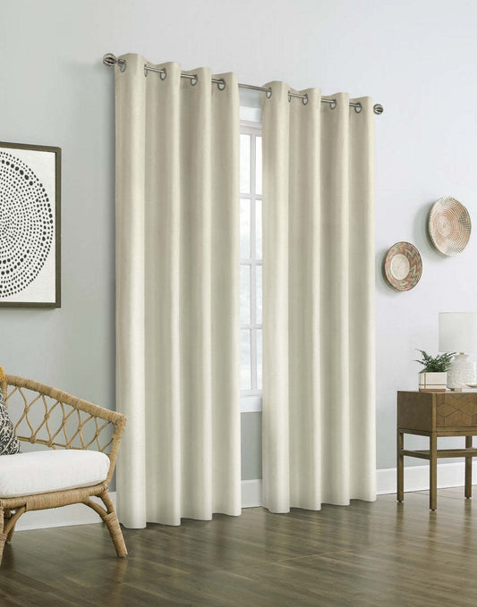 Thermaplus Vigo Blackout Grommet Curtain Panel - 52 x 84|Panneau de rideau coupe-lumière à œillets Vigo blanc cassé de Thermaplus - 52 x 84