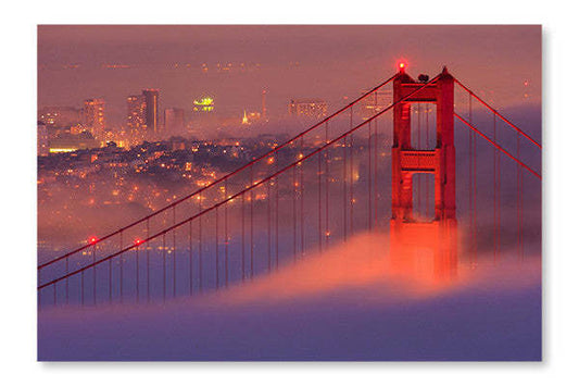 Pont du Golden Gate de San Francisco dans le brouillard, cadre et panneau de tissu 24 x 36 po | Pont du Golden Gate de San Francisco dans le brouillard 24 po x 36 po : Cadre d'art mural et panneau de tissu | D44GXWPA