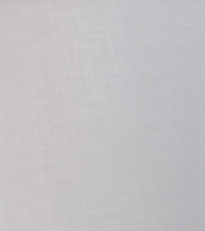 Lampe à bâton blanche Limelights avec prise de recharge et abat-jour en tissu, ensemble de 2 lampes, ensemble de lampes grises|Ensemble de 2 lampes Limelights grises avec pied mince blanc et prise de recharge|D21I93T6