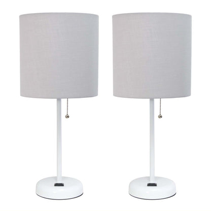 Lampe à bâton blanche Limelights avec prise de recharge et abat-jour en tissu, ensemble de 2 lampes, ensemble de lampes grises|Ensemble de 2 lampes Limelights grises avec pied mince blanc et prise de recharge|D21I93T6