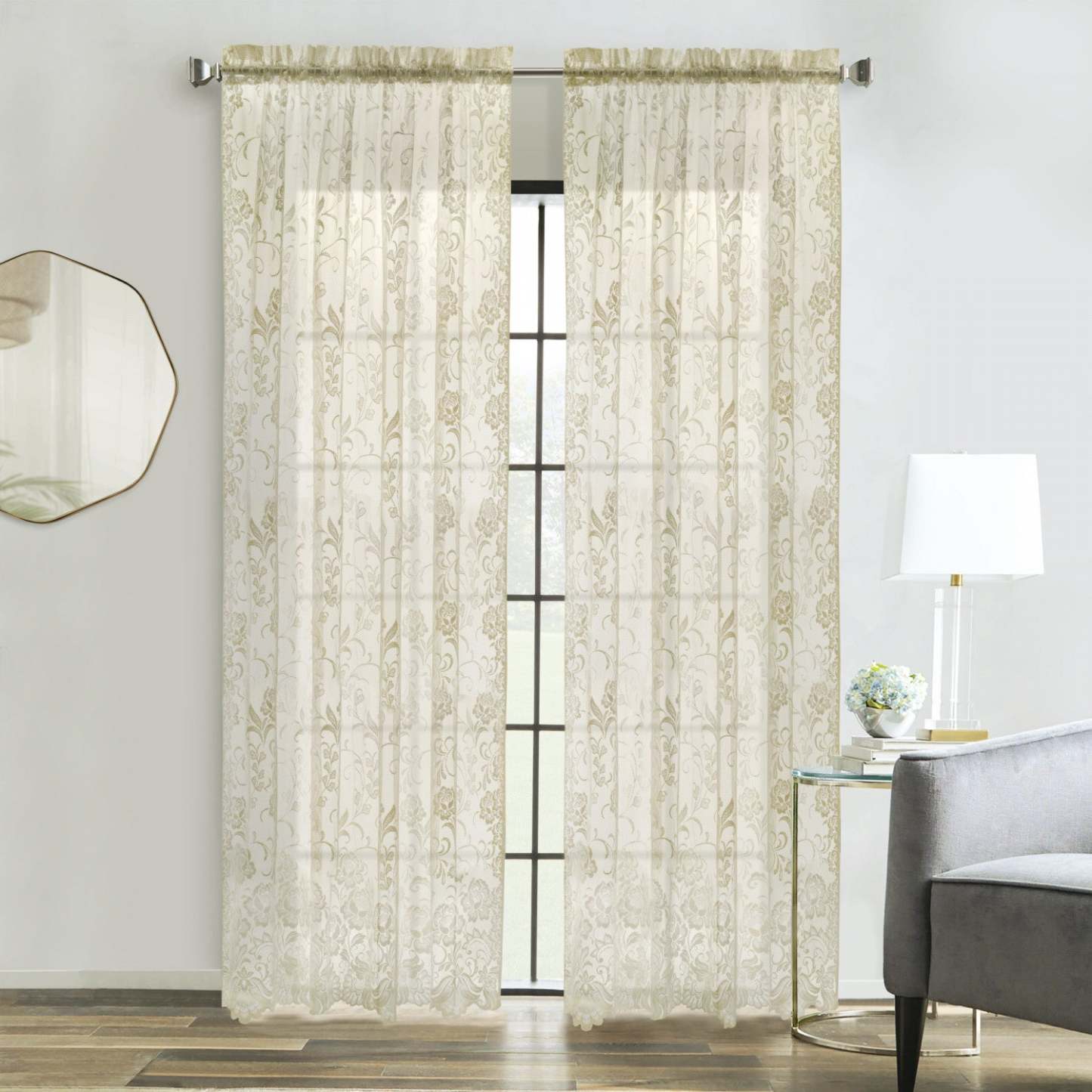 Habitat Limoges Ivoire Sheer Rod Pocket Curtain Panel - 55 x 84|Panneau de rideau transparent passe-tringle Limoges ivoire d'Habitat - 55 x 84