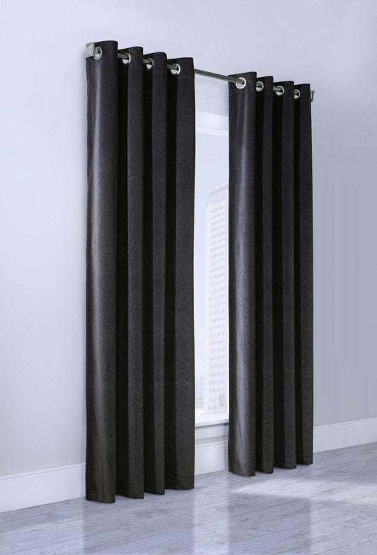 Minuit Black Grommet Curtain Panel - 52 X 95|Panneau de rideau à œillets Minuit noir - 52 po x 95 po