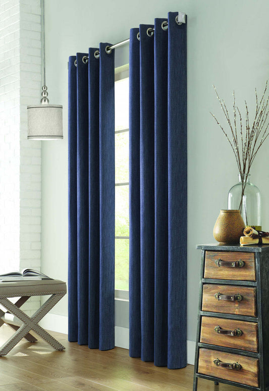 Melbourne Denim Grommet Curtain Panel - 52 X 95|Panneau de rideau à œillets Melbourne denim - 52 po x 95 po
