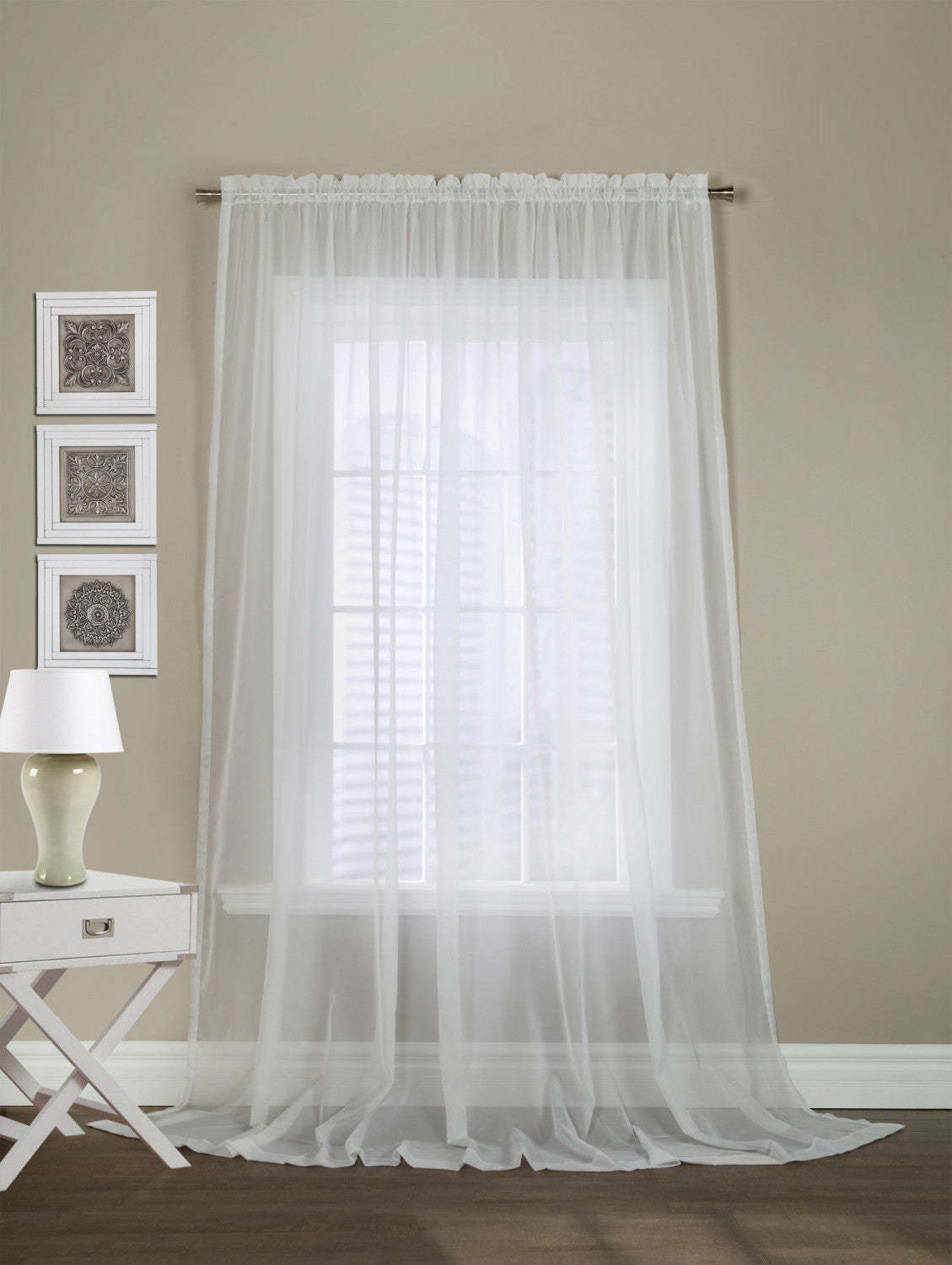 Habitat Voile White Rod Pocket Curtain Panel - 112 x 95|Panneau de rideau passe-tringle Voile blanc d'Habitat - 112 x 95