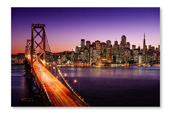 Cadre mural et panneau de tissu représentant la skyline de San Francisco et le Bay Bridge (16 x 24 po) | San Francisco Skyline And Bay Bridge 16 po x 24 po : Cadre d'art mural et panneau de tissu | D44GG95C