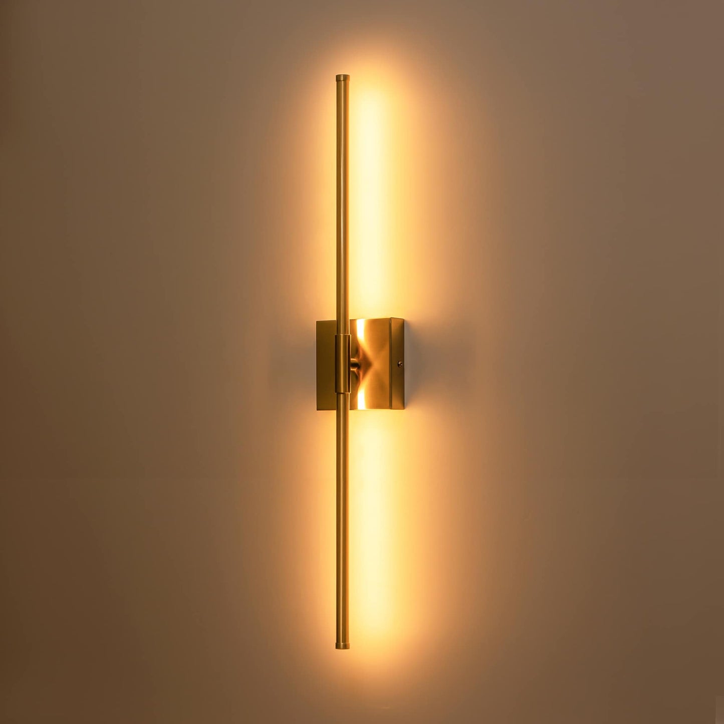 Applique murale LED linéaire moderne à 1 lumière, noire/dorée/nickel, à intensité variable, pour salle de bain.