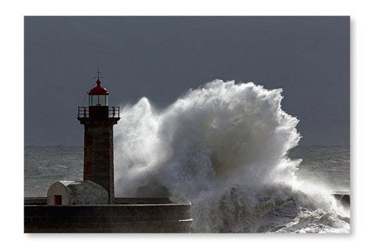 Phare Tempête 24x36 Cadre d'art mural et panneau de tissu | Phare Tempête 24 po x 36 po : Cadre d'art mural et panneau de tissu | D44G79IW