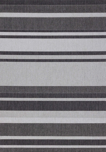 Tapis intérieur/extérieur rayé Jackson - 7'10 x 10'6|Carpette Jackson à rayures pour l'intérieur et l'extérieur - 7 pi 10 po x 10 pi 6 po