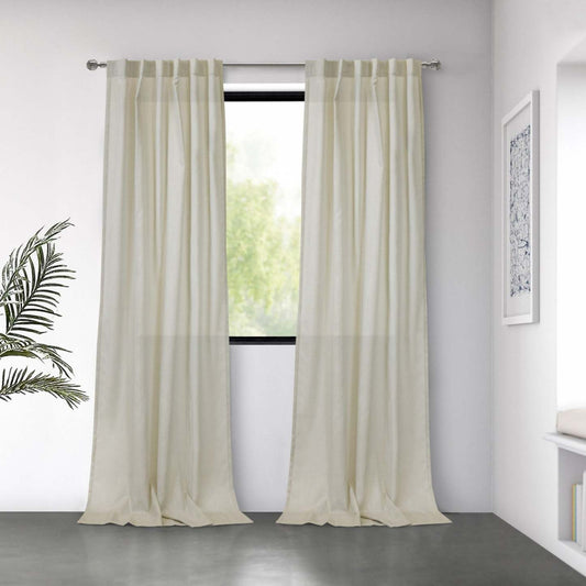 Habitat Bolton Linen Light Filtering Dual Header Curtain Panel - 52 x 84|Panneau de rideau filtrant la lumière Bolton apparence lin à double têtes d'Habitat - 52 x 84